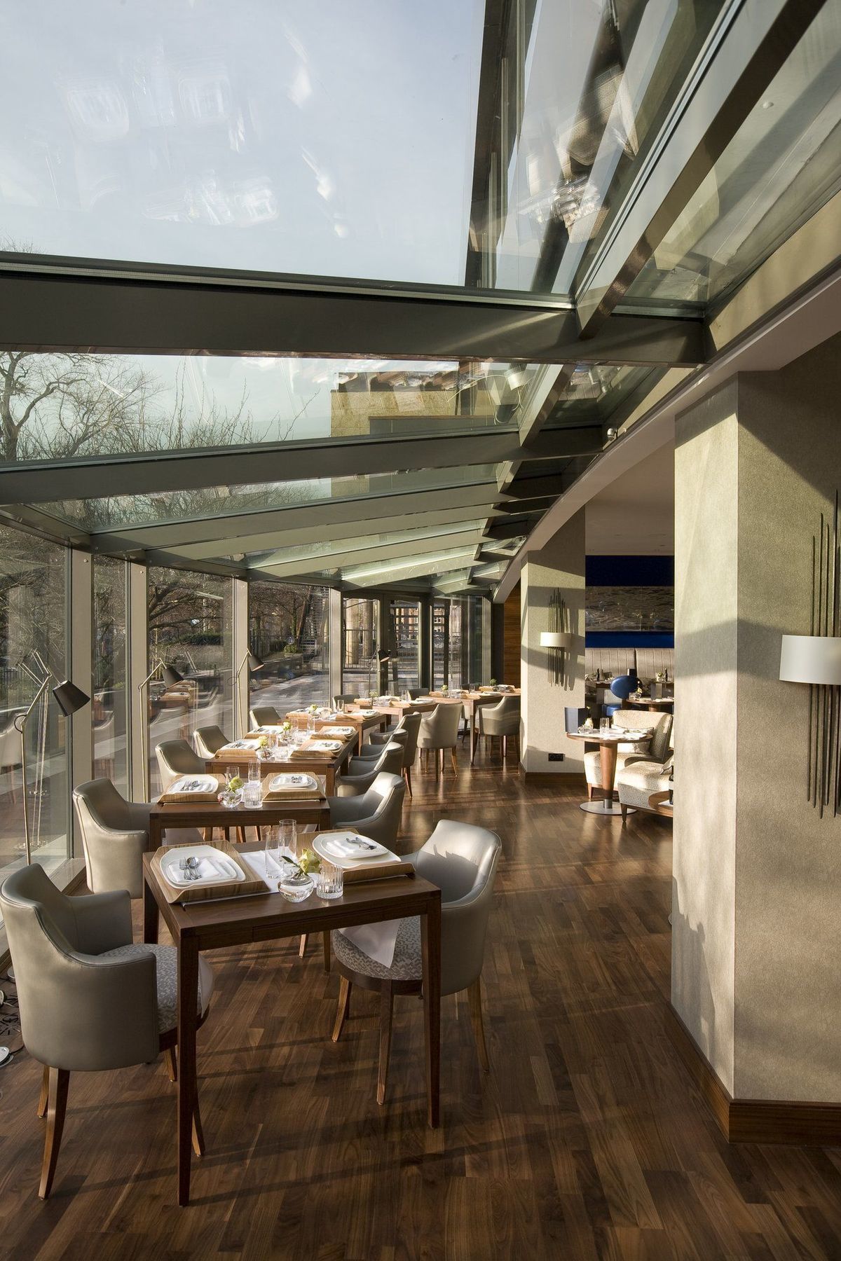 Hotel Okura Amsterdam - The Leading Hotels Of The World Ресторан фото The interior of the restaurant